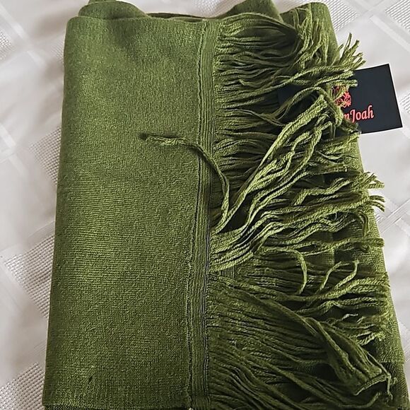 Charm Joah Women's Fringed Scarf One Size Green - Picture 15 of 16